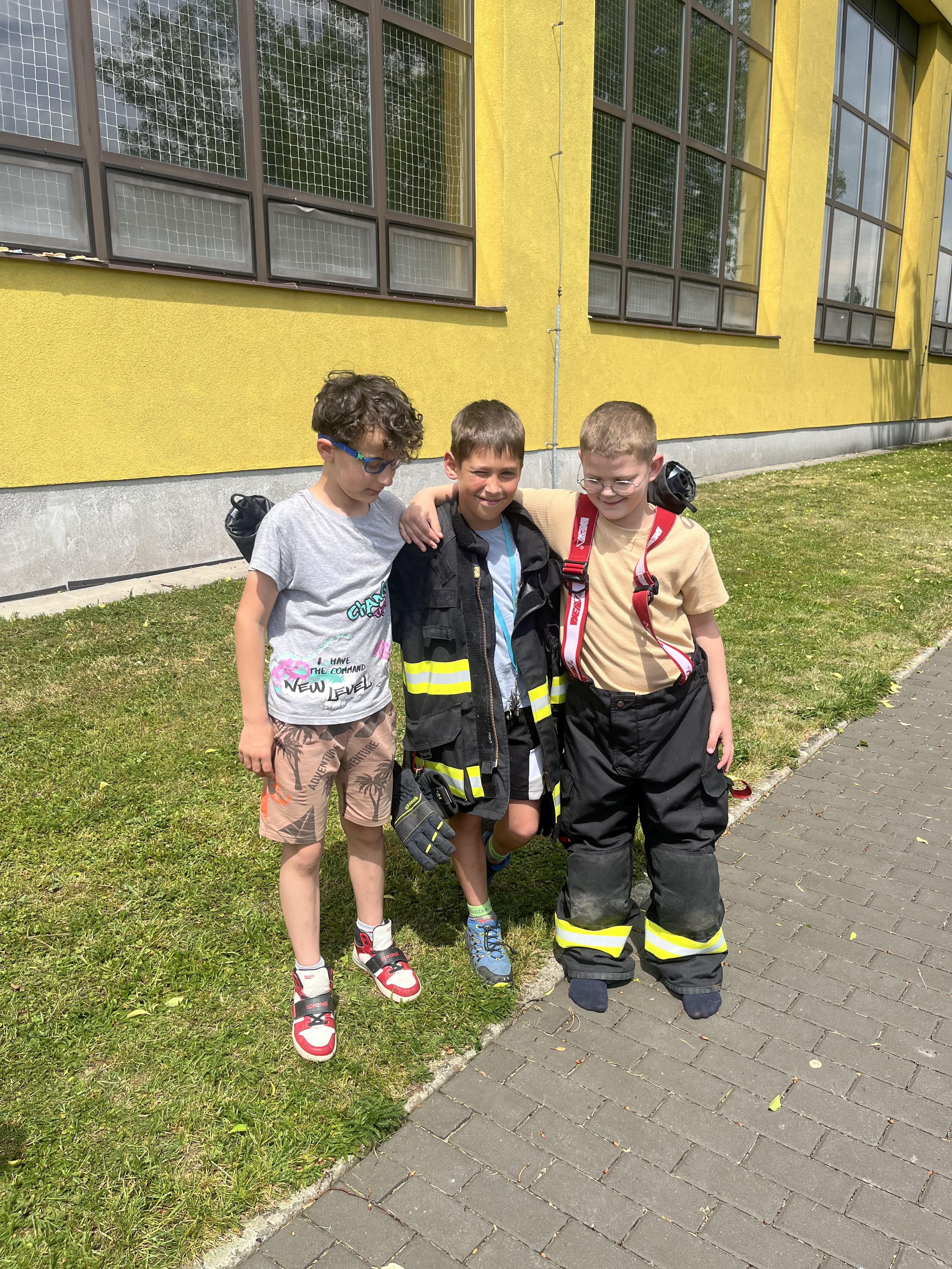 ODPOLEDNE S JEDNOTKAMI IZS - akce, adrenalin i skutečné zásahy
