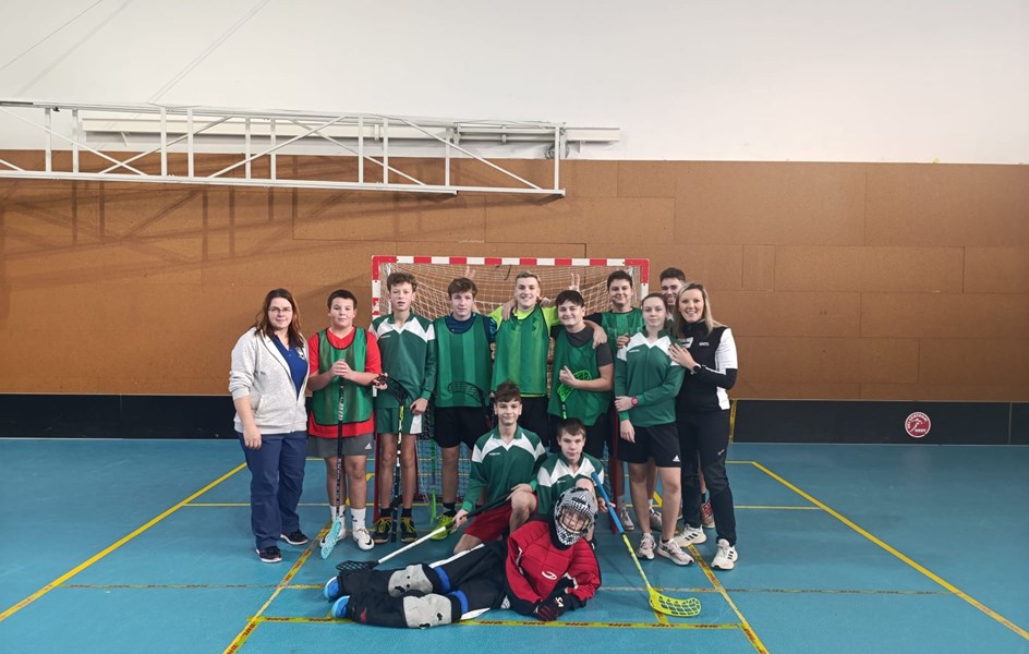 Florbalový turnaj starších kluků - zvětšit obrázek