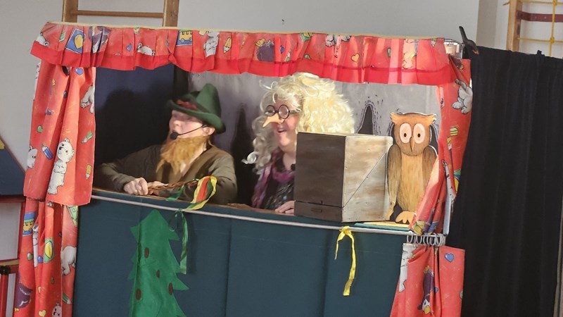 Divadlo o ježibabě Kolomajzně