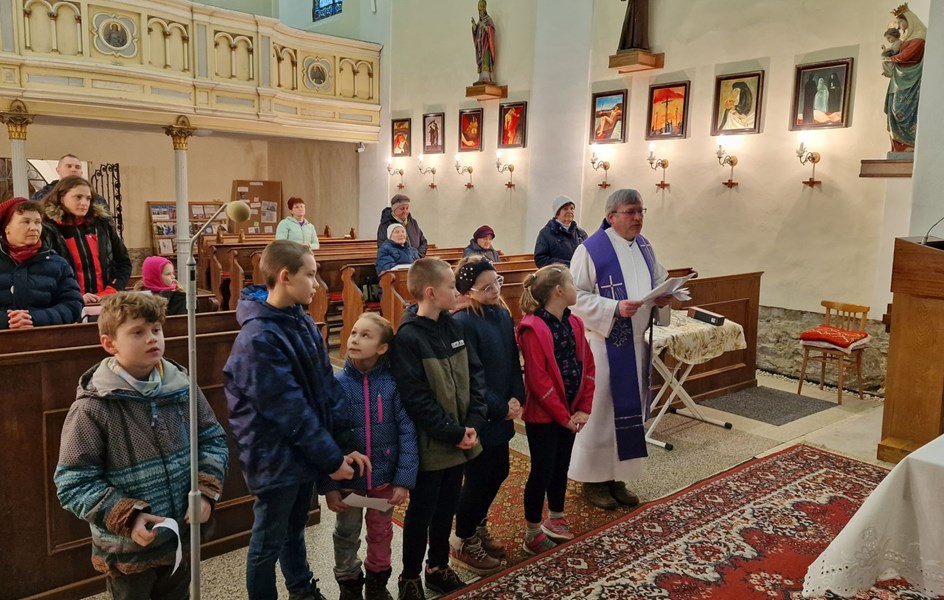 Kroužek Náboženství - zvětšit obrázek