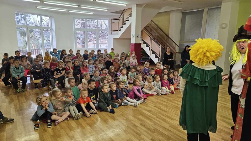 Divadlo O Princezně Pampelišce