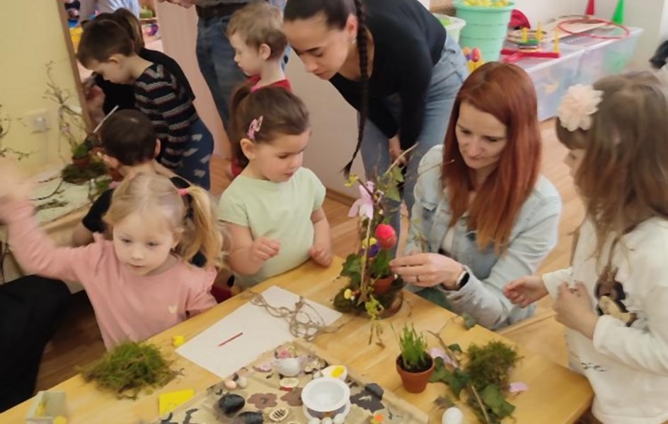 Velikonoční tvoření u Sluníček  - zvětšit obrázek