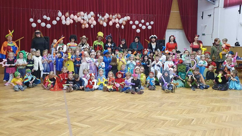 Školkovní karneval s Klauny z Balónkova