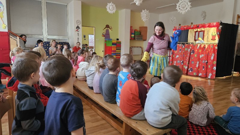 Do školky přijely Koloběžky