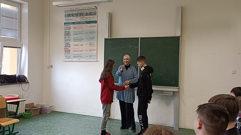 Etiketa do škol - OP JAK